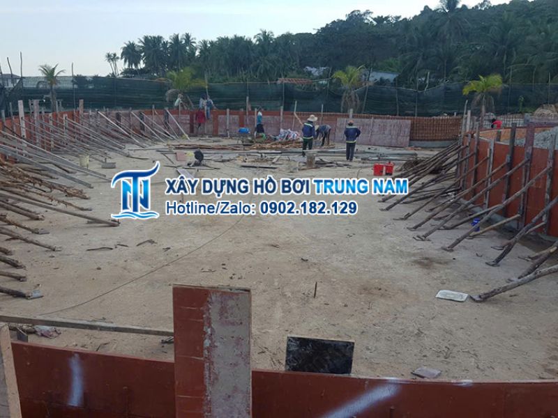 thi-cong-hoi-boi-tai-phu-quoc-05.jpg thi-cong-hoi-boi-tai-phu-quoc-05.jpg